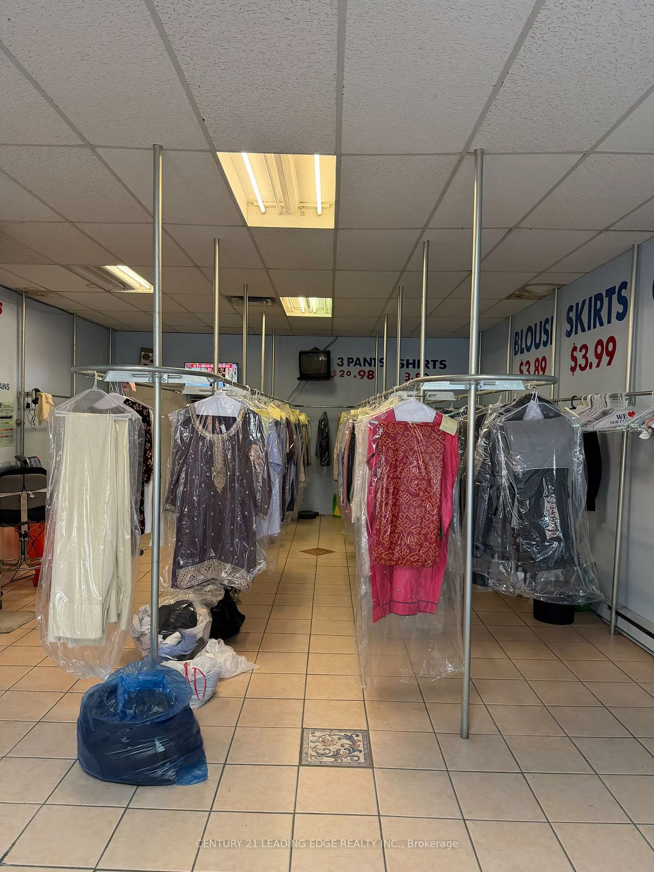 346, Main, Old Markham Village, Markham