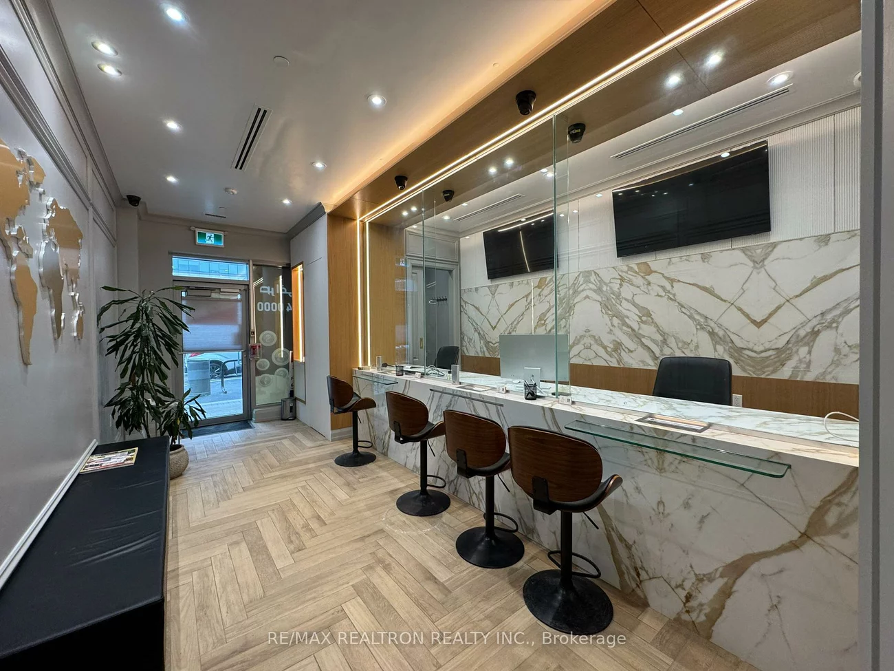 7181, Yonge, Grandview, Markham