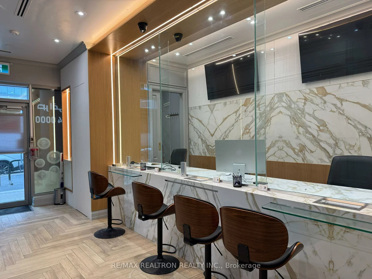 7181, Yonge, Grandview, Markham