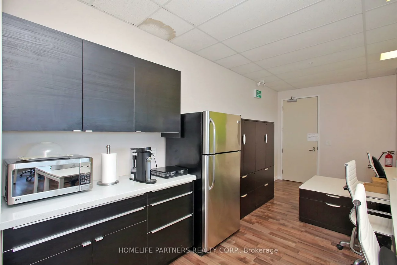 7191, Yonge, Grandview, Markham
