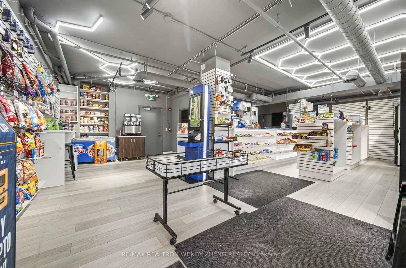 3332, Bur Oak, Cornell, Markham