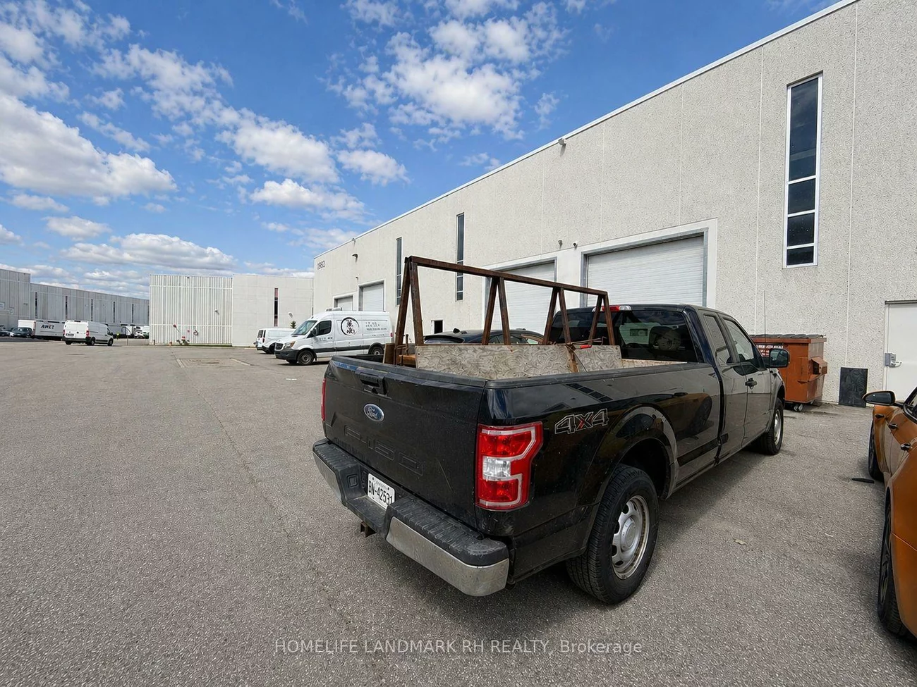 10952, Woodbine, Victoria Square, Markham