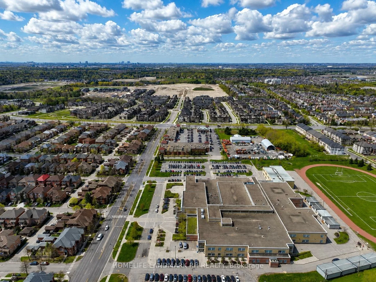 20, Bur Oak, Berczy, Markham