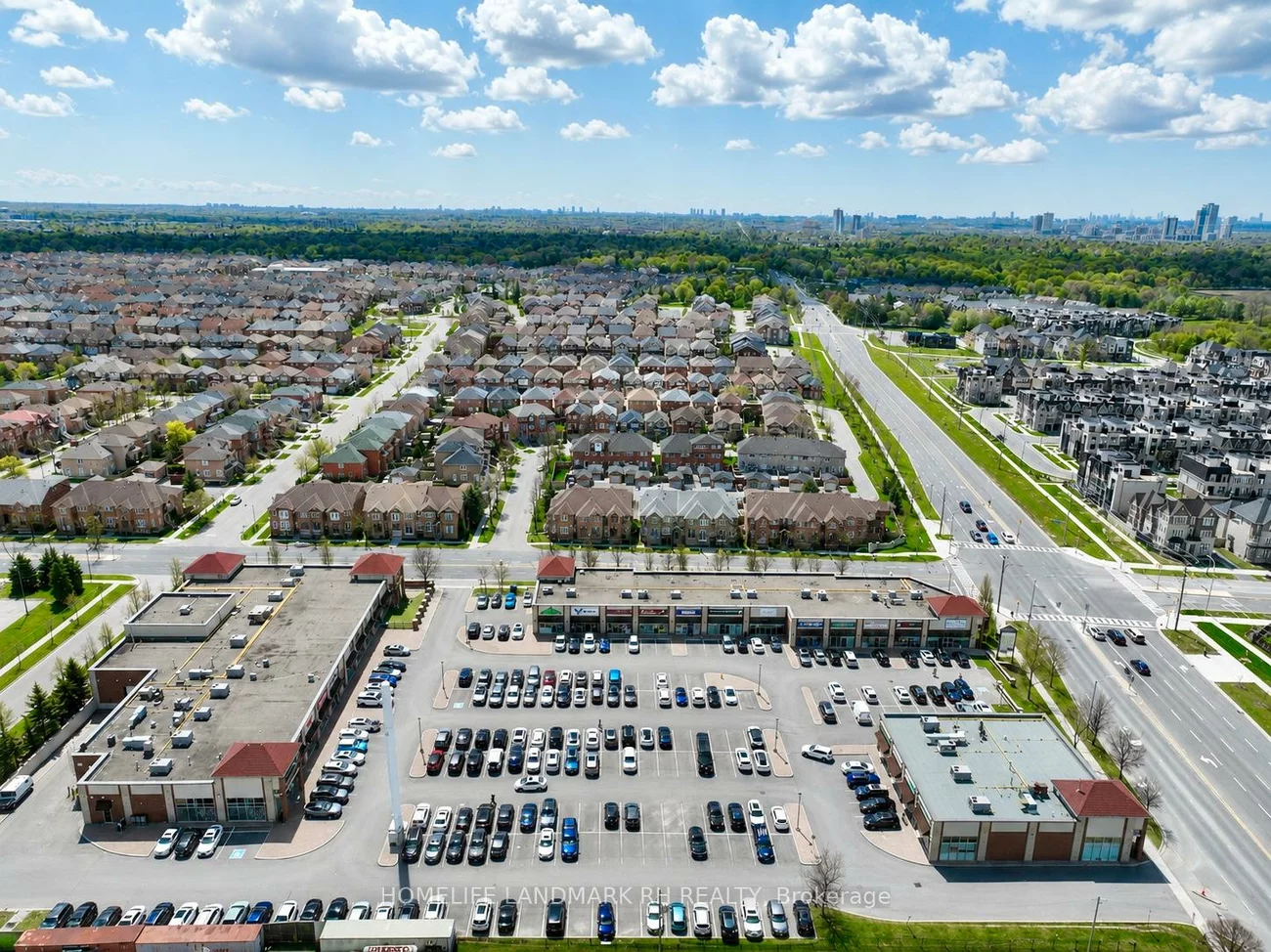 20, Bur Oak, Berczy, Markham