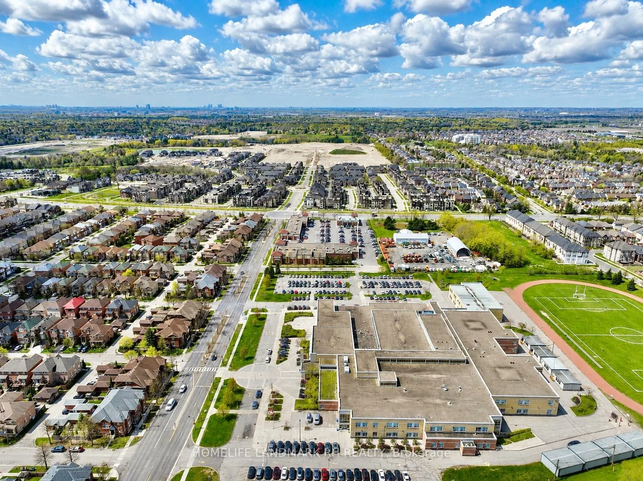 20, Bur Oak, Berczy, Markham