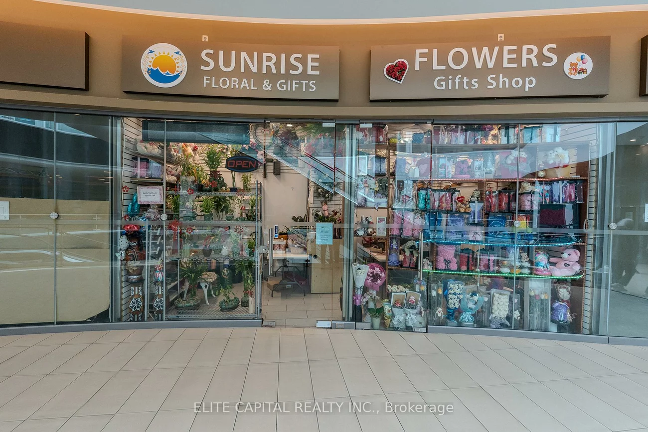 9390, Woodbine, Cachet, Markham