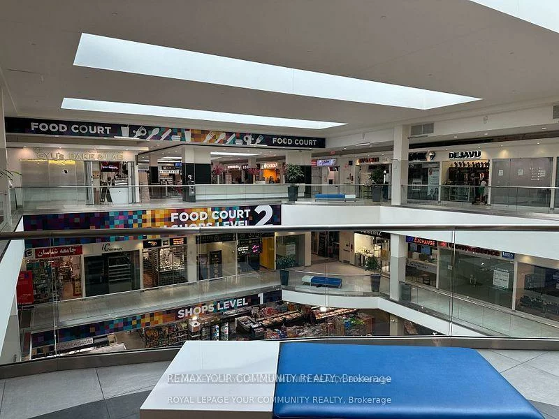 7181, Yonge, Grandview, Markham