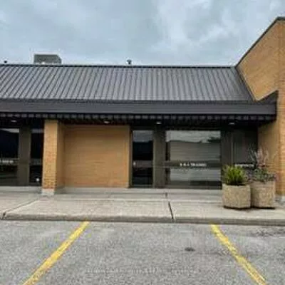 101, Amber, Milliken Mills West, Markham