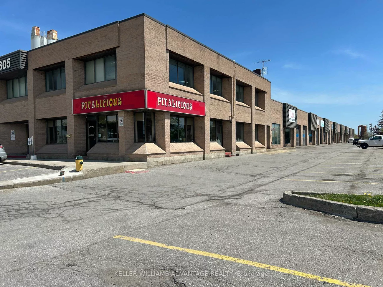 7605, Woodbine, Milliken Mills West, Markham