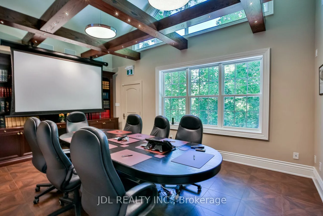 145, Main, Unionville, Markham