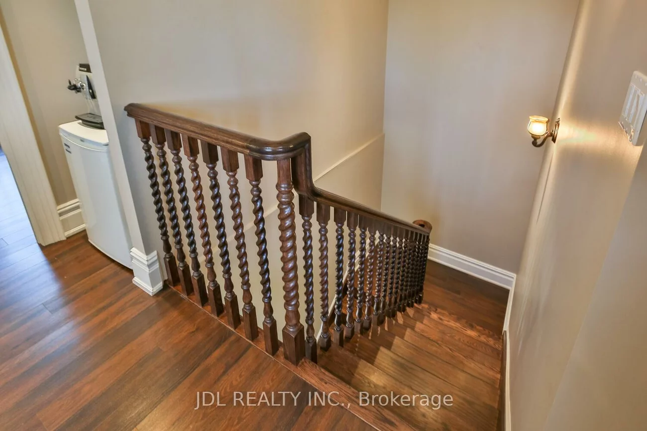 145, Main, Unionville, Markham