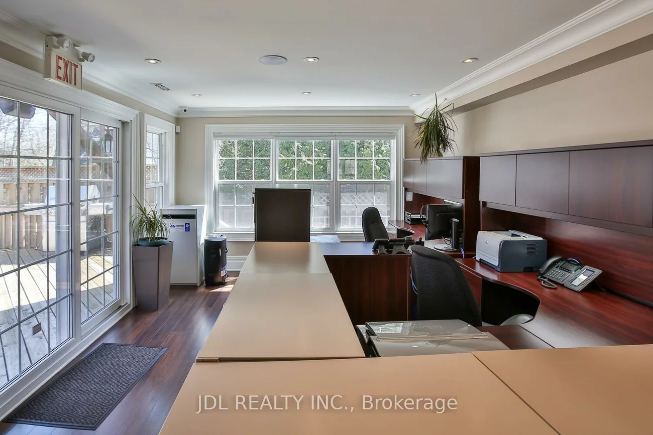145, Main, Unionville, Markham