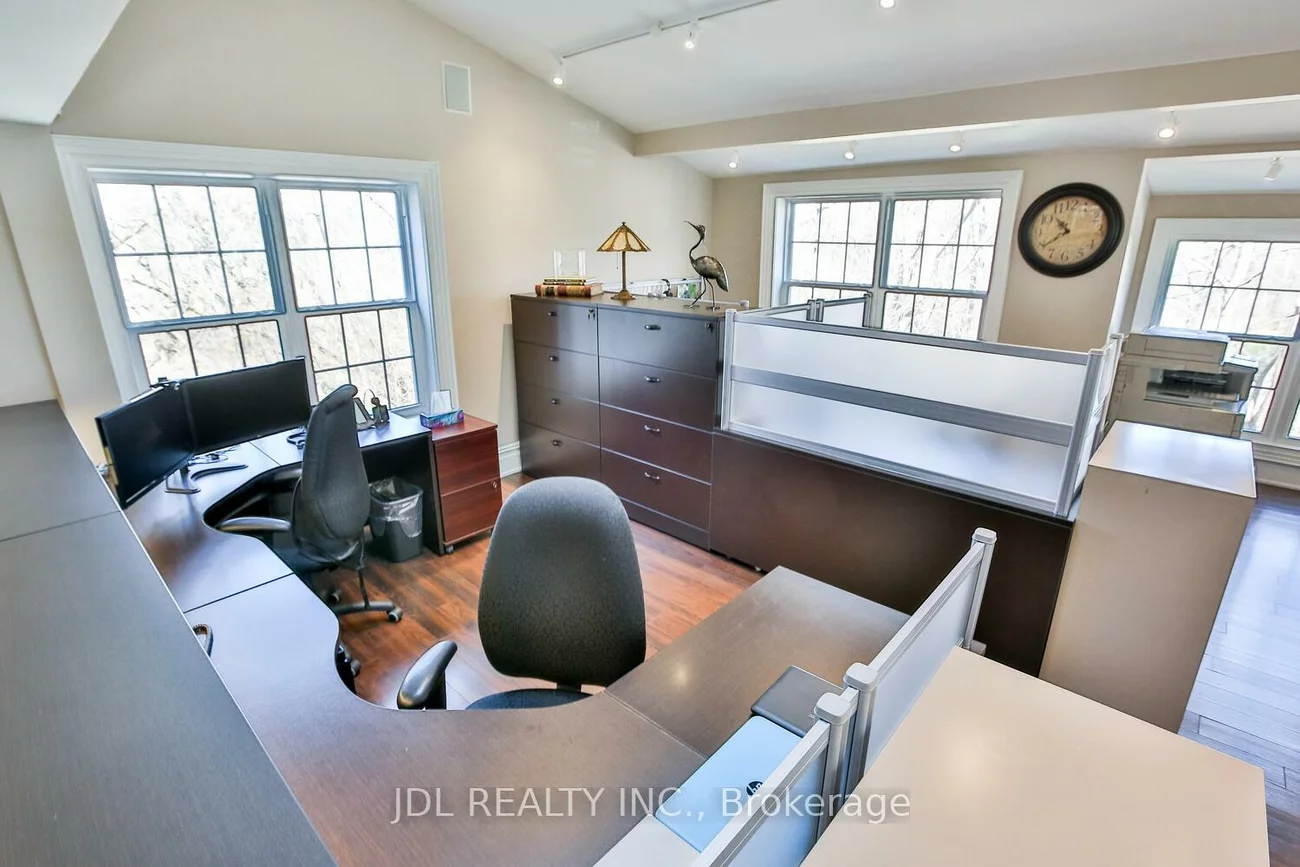 145, Main, Unionville, Markham