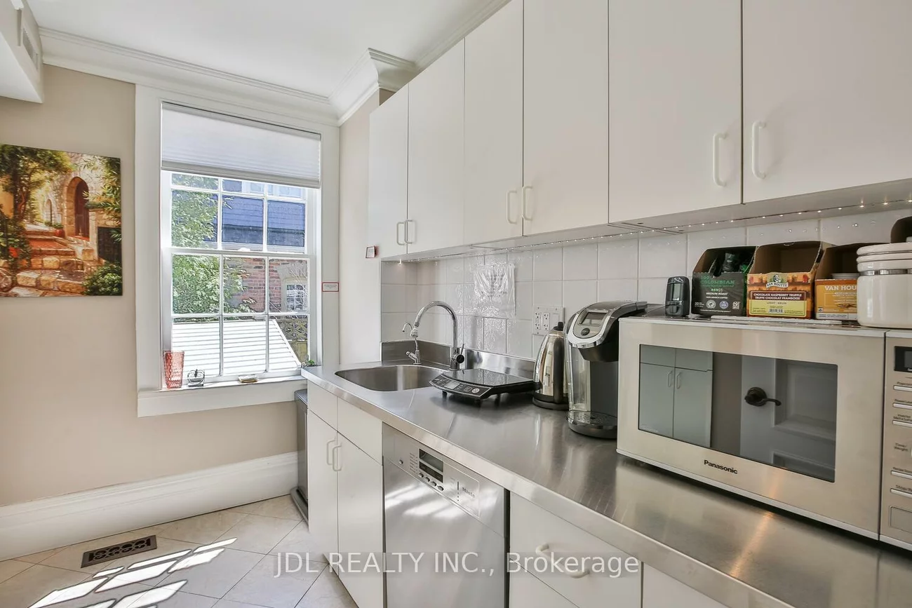 145, Main, Unionville, Markham