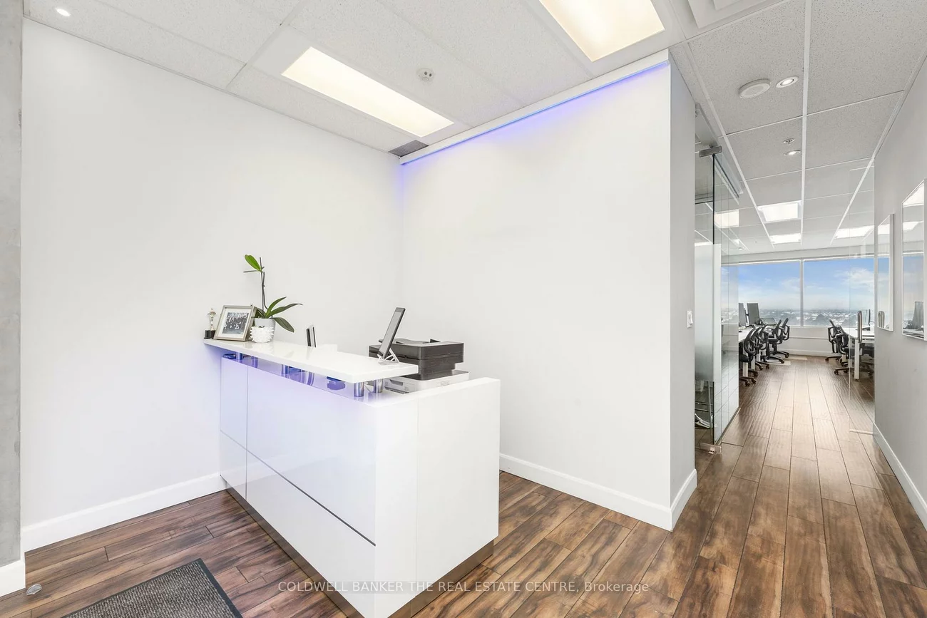 7191, Yonge, Grandview, Markham