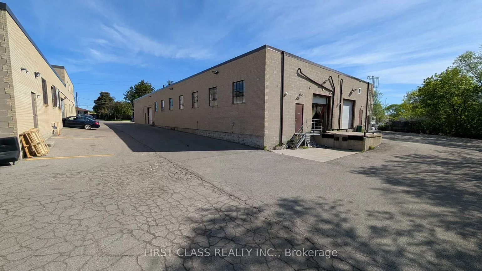 87 & 89, Glen Cameron, Thornhill, Markham