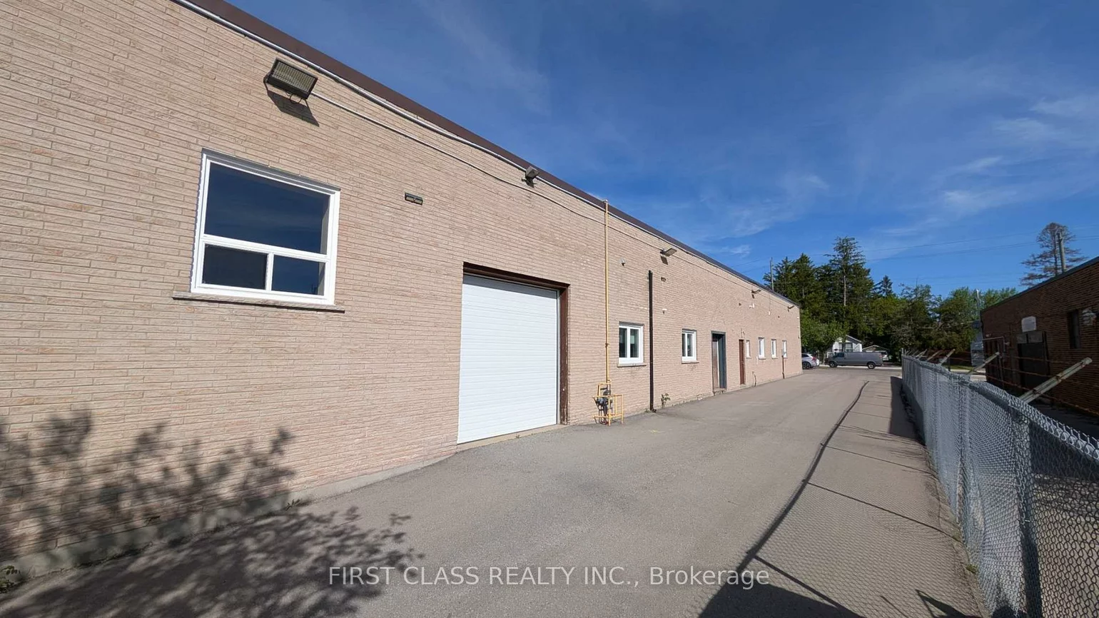 87 & 89, Glen Cameron, Thornhill, Markham