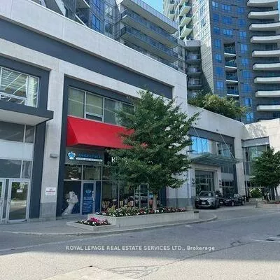 7163, Yonge, Thornhill, Markham