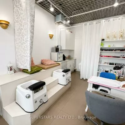 7181, Yonge, Grandview, Markham
