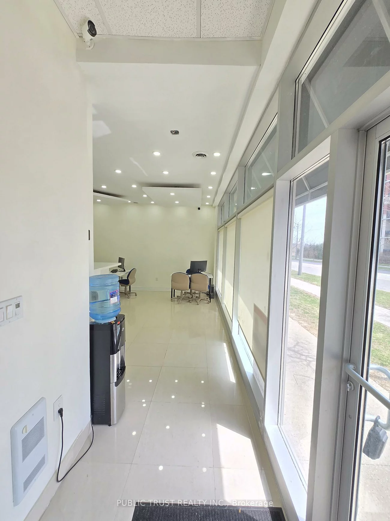 40, New Delhi, Cedarwood, Markham