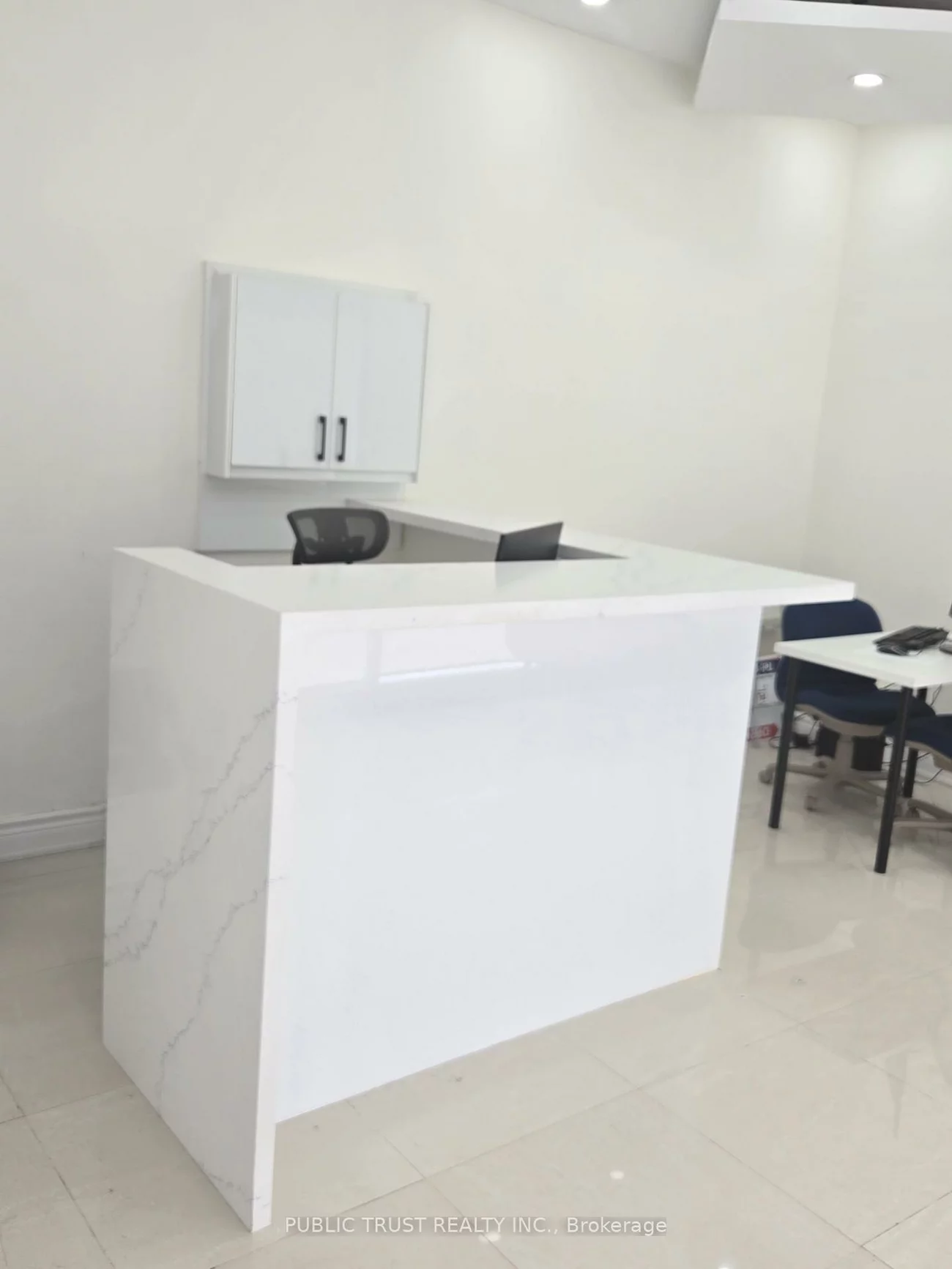 40, New Delhi, Cedarwood, Markham