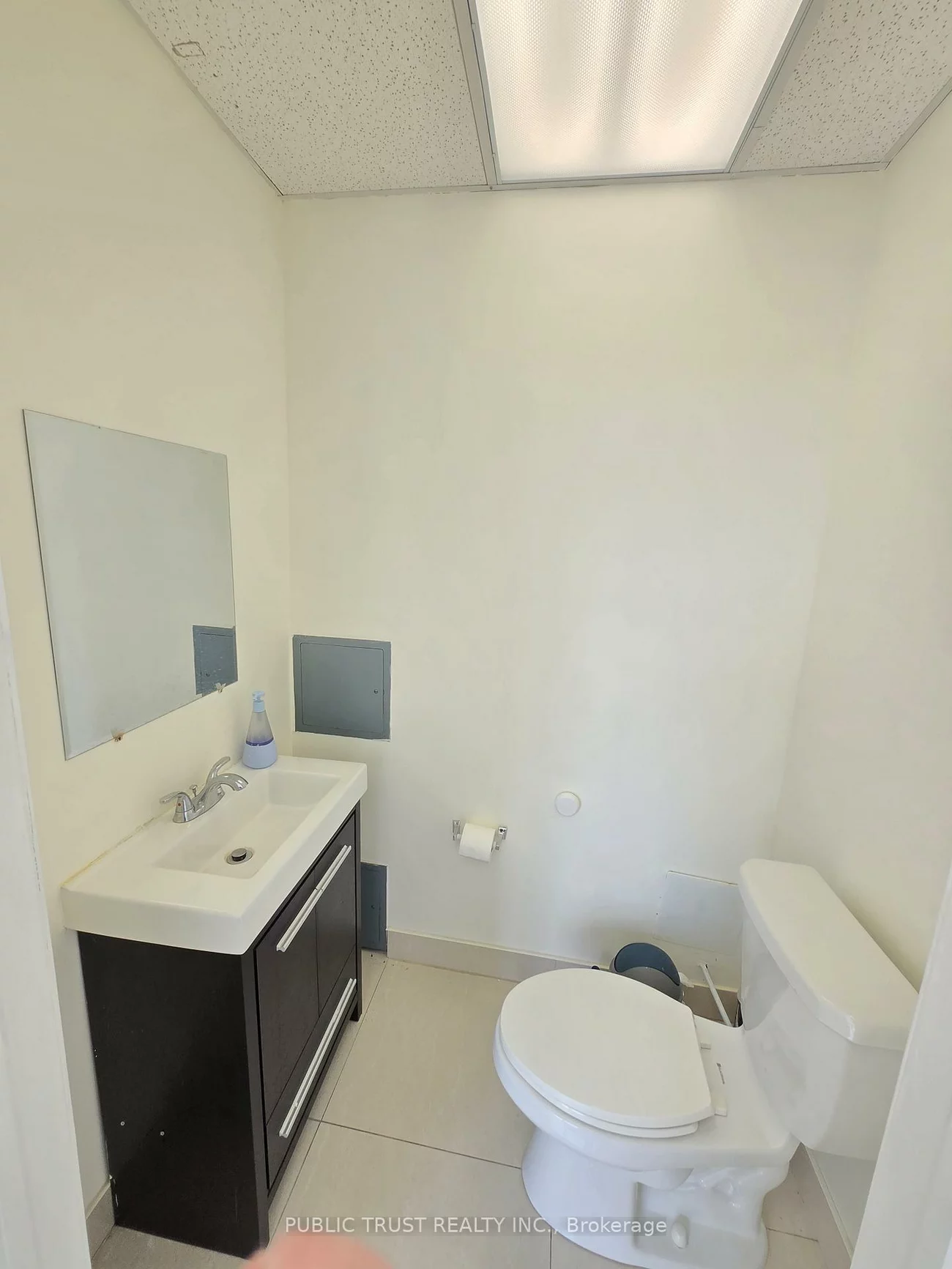 40, New Delhi, Cedarwood, Markham