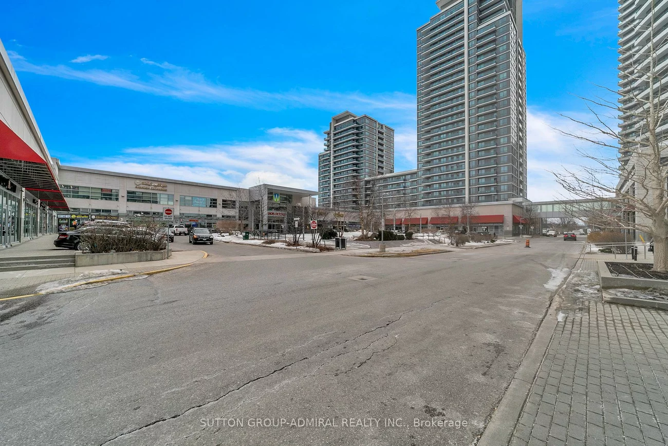 7181, Yonge, Grandview, Markham