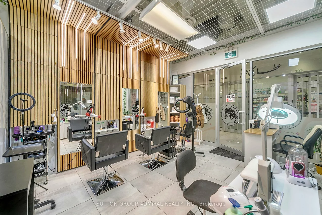 7181, Yonge, Grandview, Markham