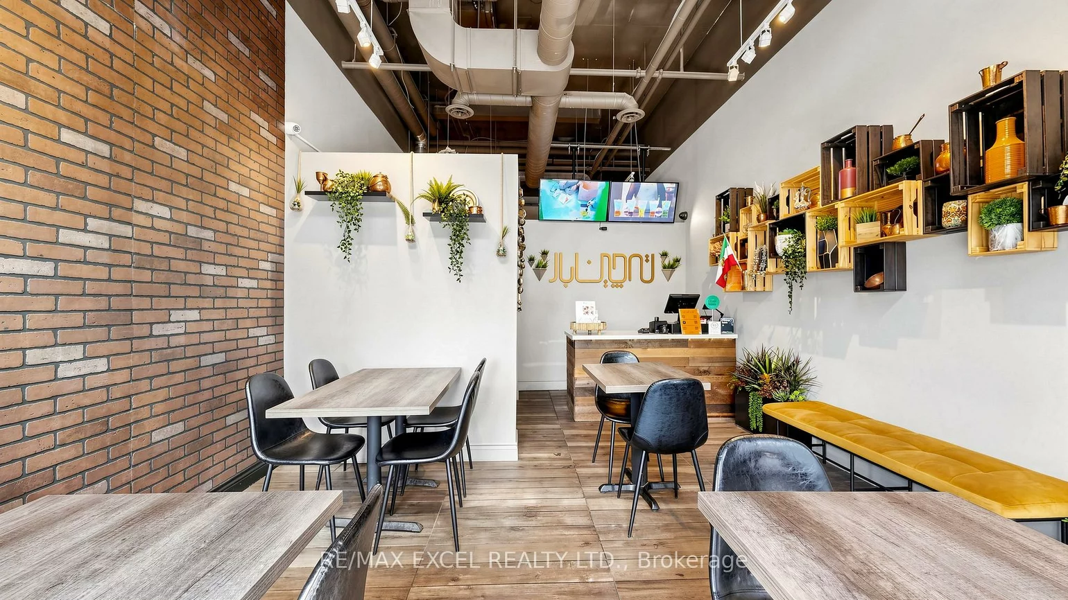 7181, YONGE, Thornhill, Markham