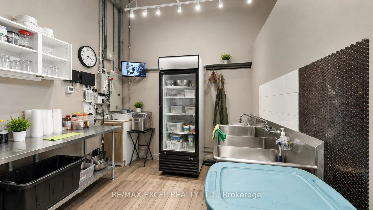 7181, YONGE, Thornhill, Markham