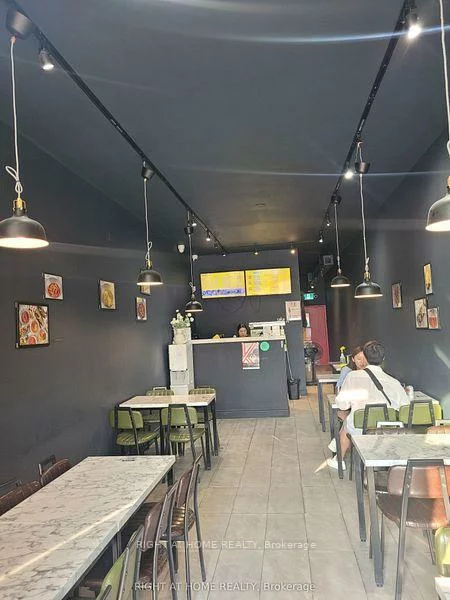 7051, Yonge, Grandview, Markham