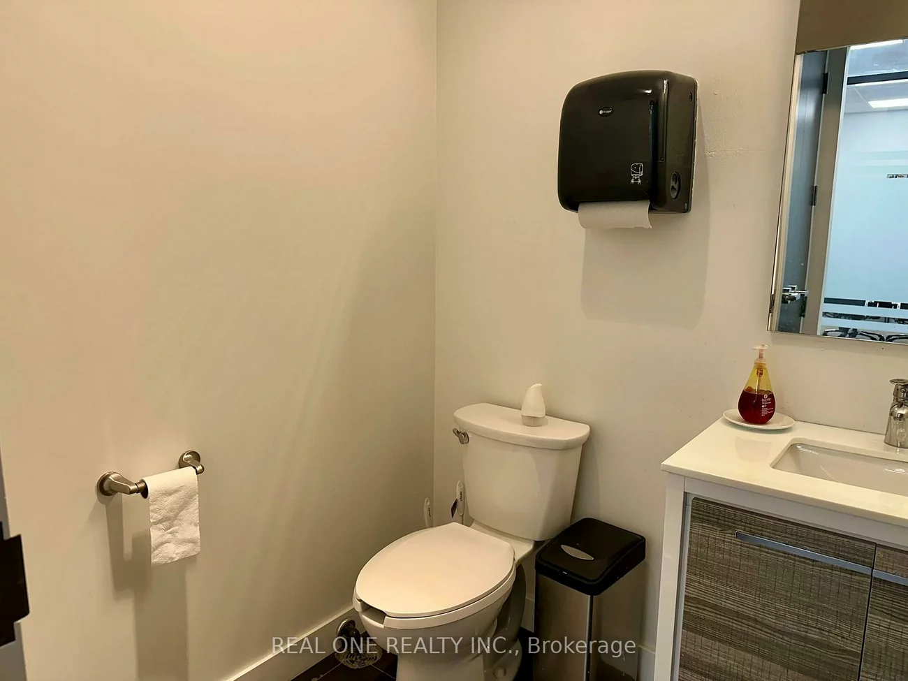 95, Royal Crest, Milliken Mills West, Markham