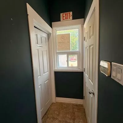 7717, Yonge, Thornhill, Markham