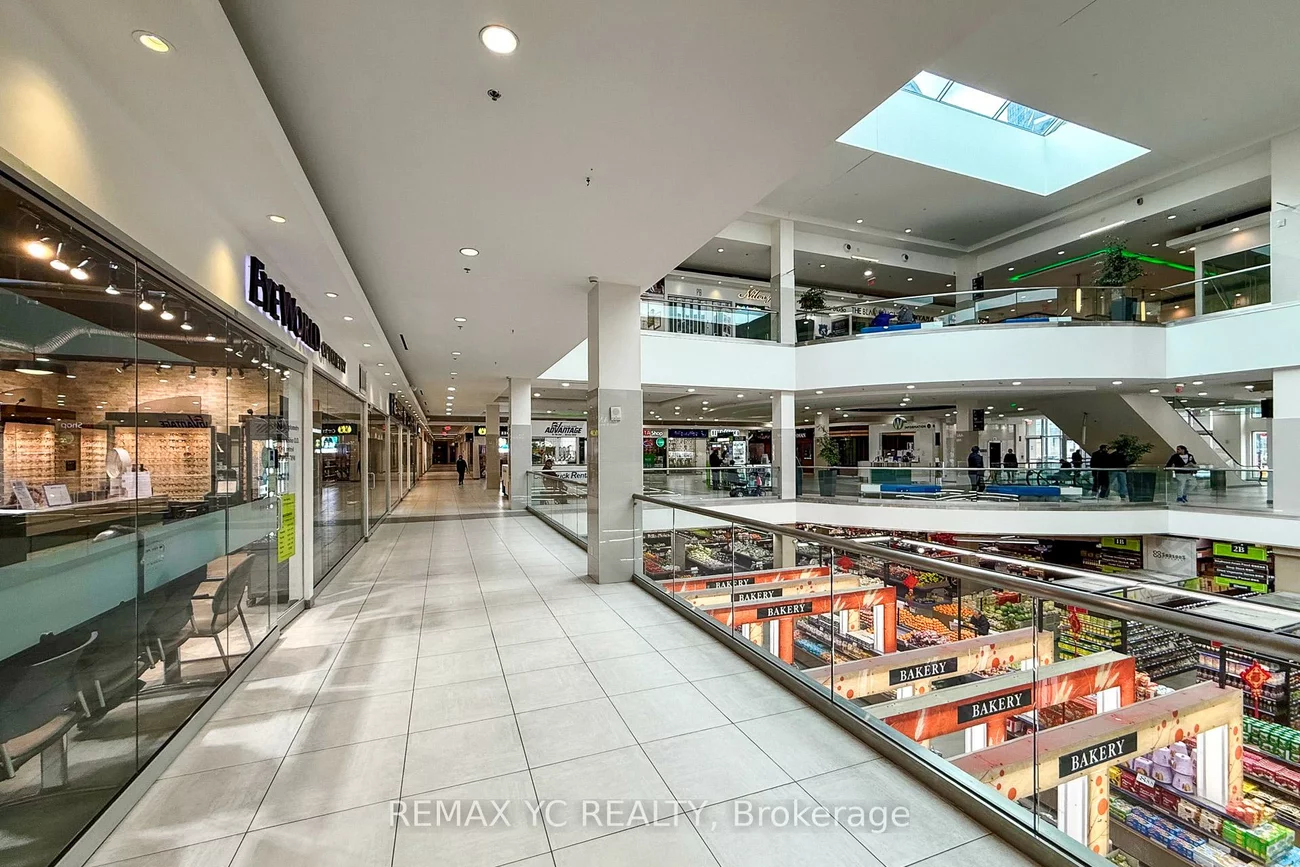 7181, Yonge, Grandview, Markham