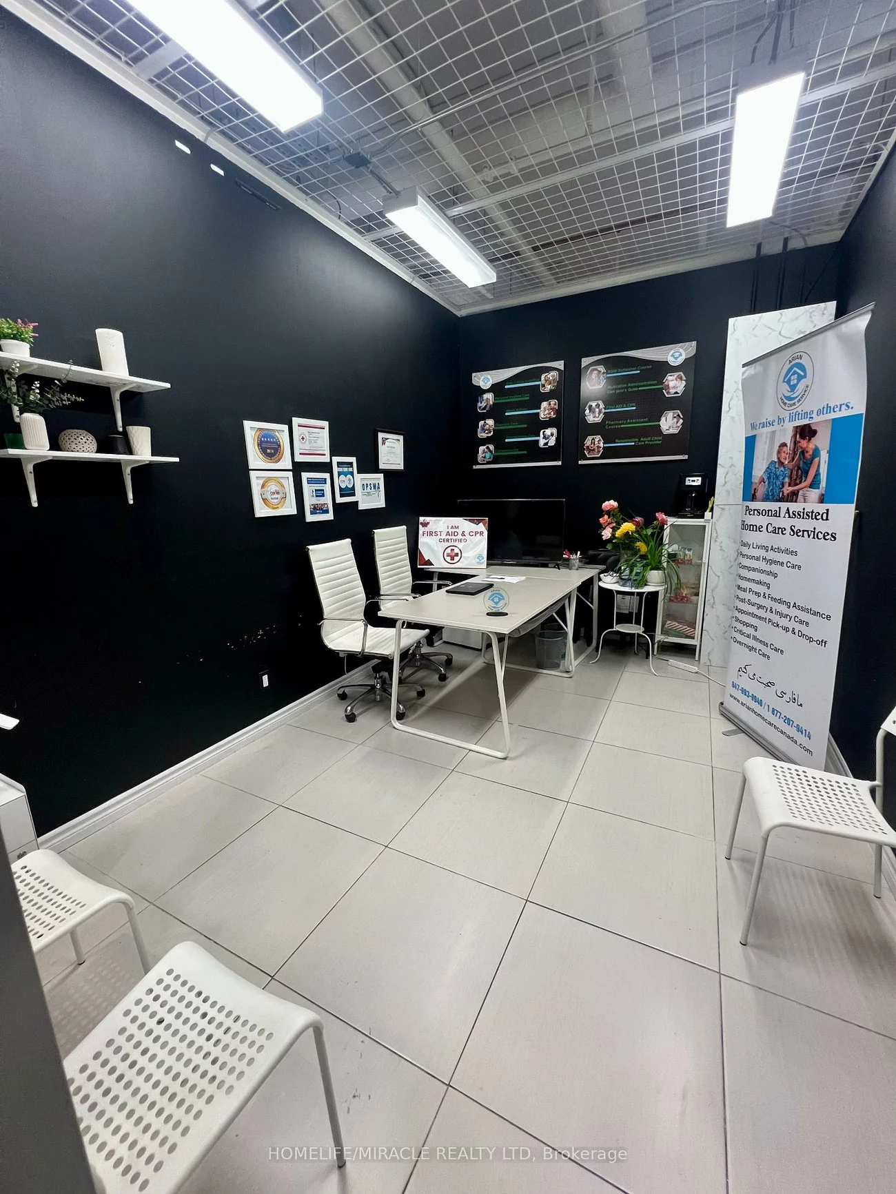 7181, Yonge, Thornhill, Markham