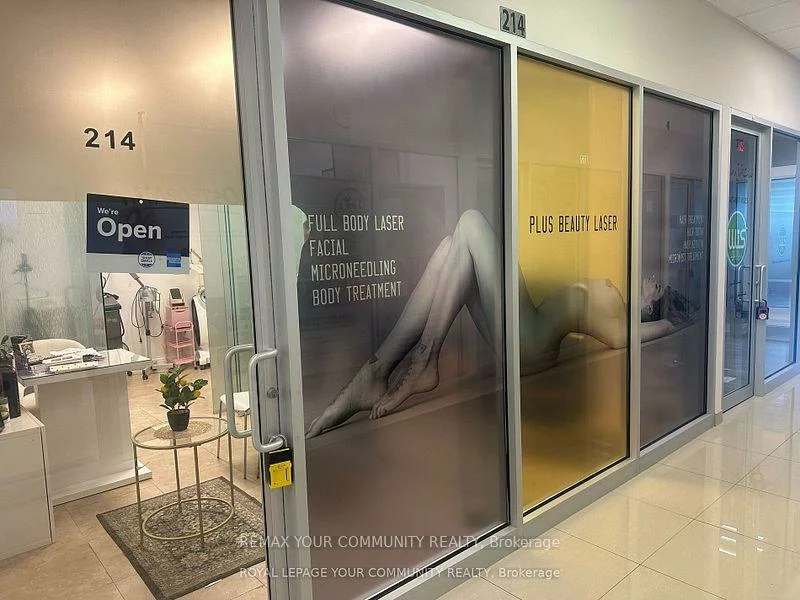 7163, Yonge, Thornhill, Markham