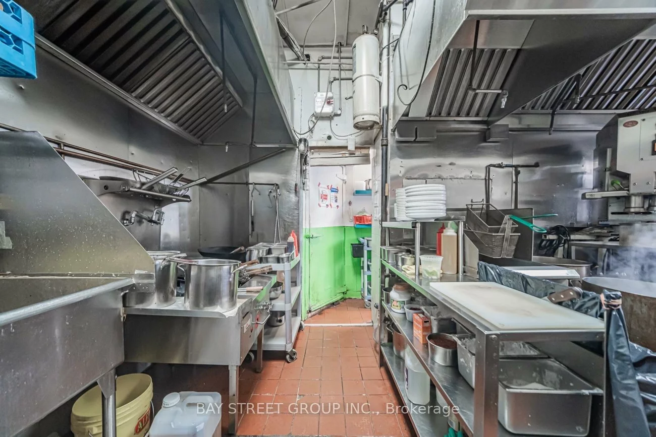 8392, Kennedy, Unionville, Markham