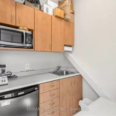 150, New Delhi, Middlefield, Markham