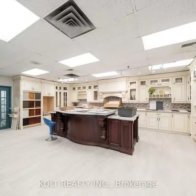 270, Esna Park, Milliken Mills West, Markham