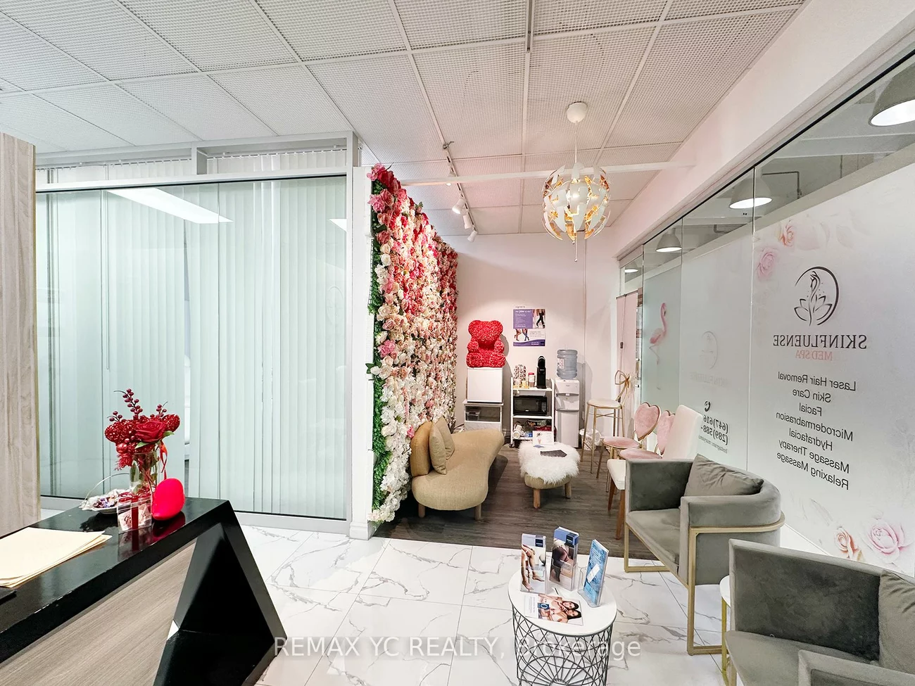 7181, Yonge, Thornhill, Markham