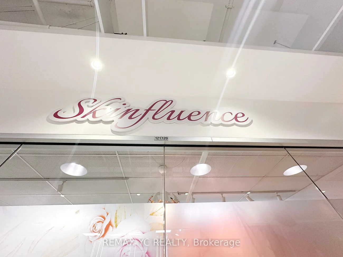 7181, Yonge, Thornhill, Markham