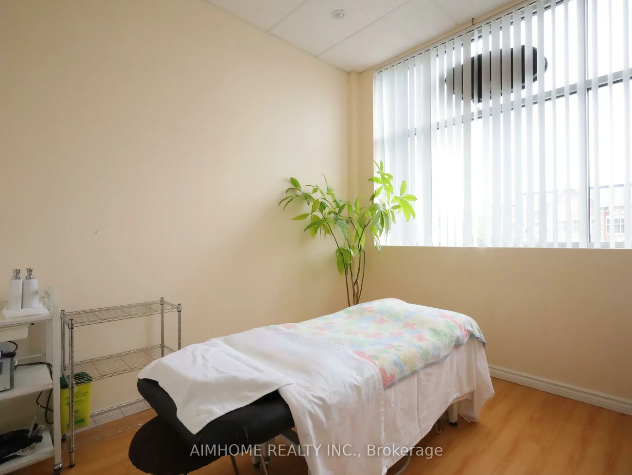 8787, Woodbine, Buttonville, Markham