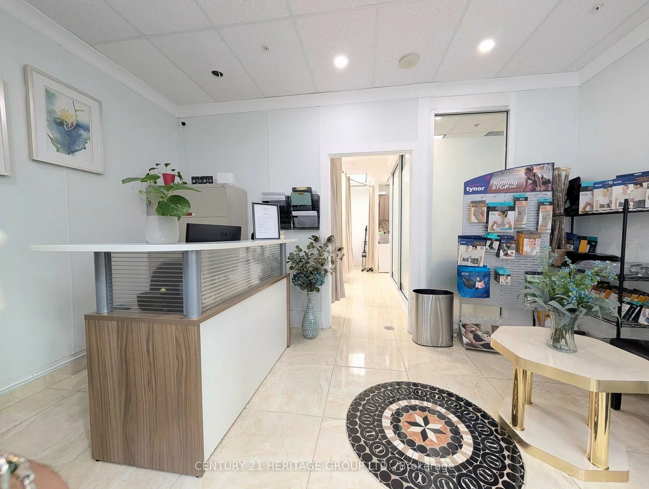 7181, Yonge, Thornhill, Markham