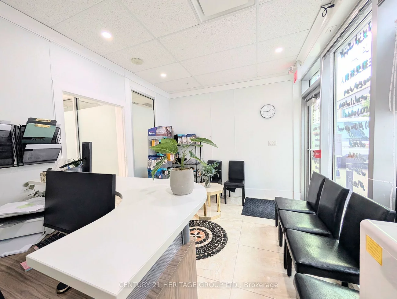 7181, Yonge, Thornhill, Markham