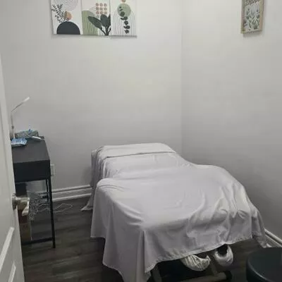 25, Karachi, Cedarwood, Markham