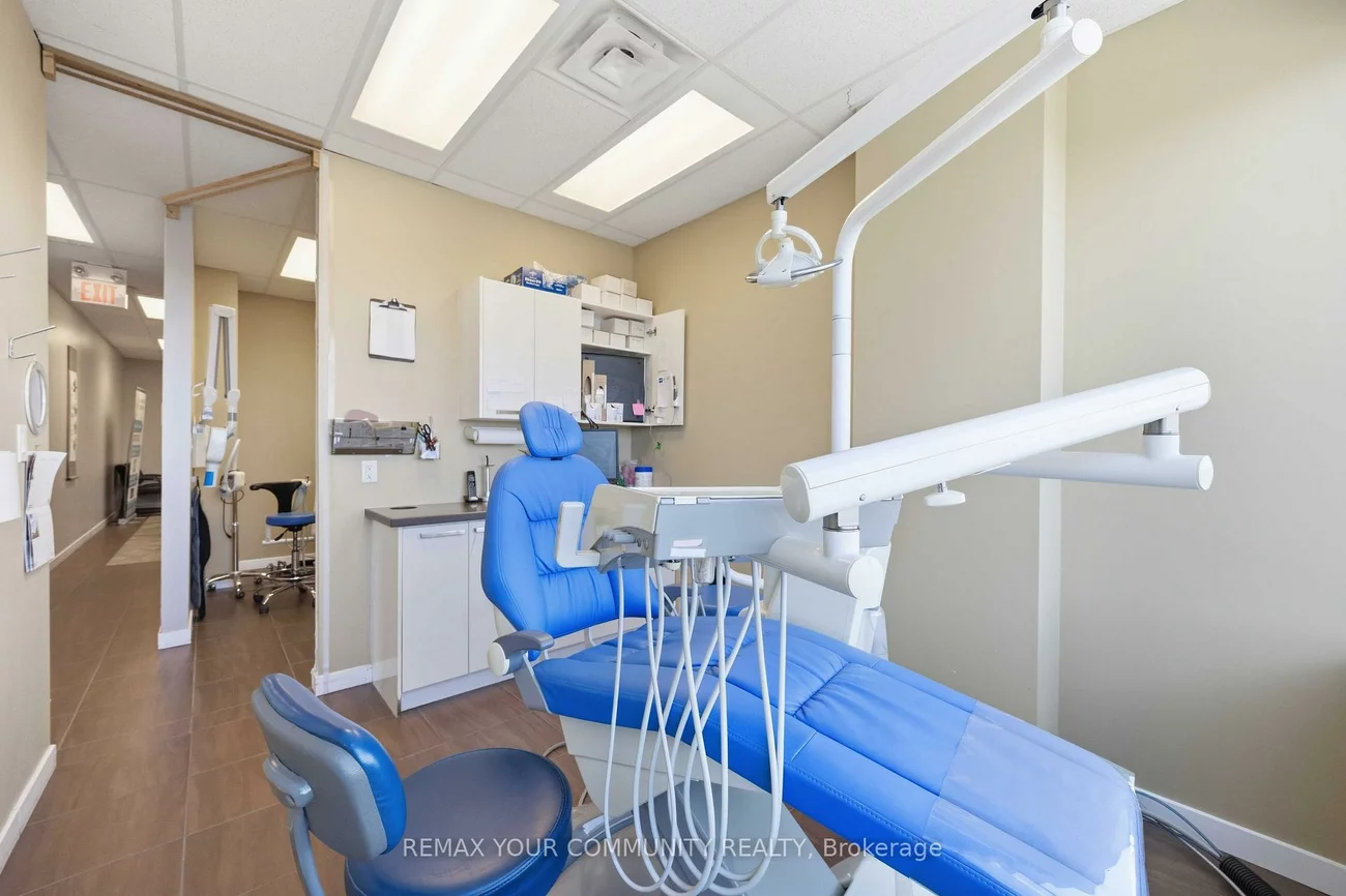 7191, Yonge, Thornhill, Markham