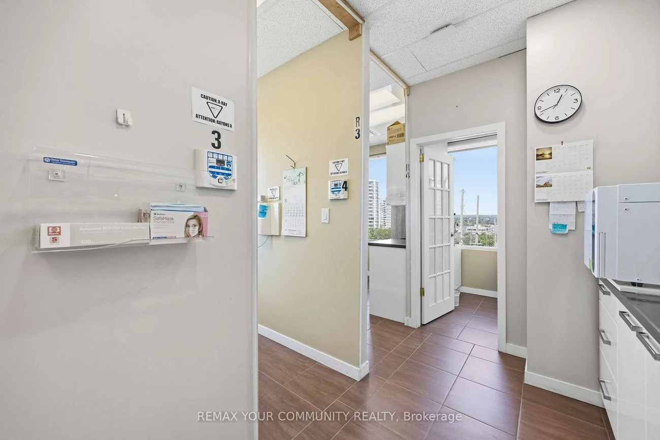 7191, Yonge, Thornhill, Markham