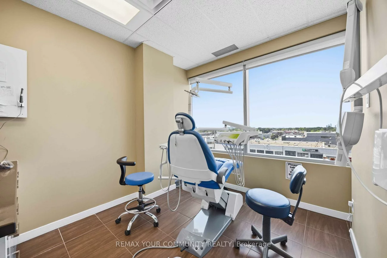 7191, Yonge, Thornhill, Markham