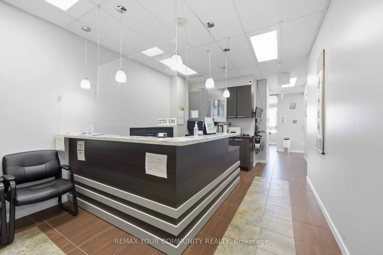7191, Yonge, Thornhill, Markham