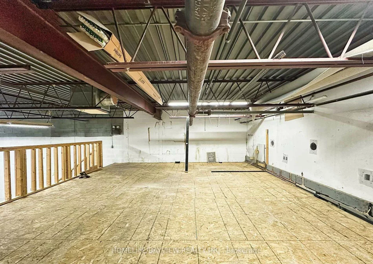 2650, John, Milliken Mills West, Markham